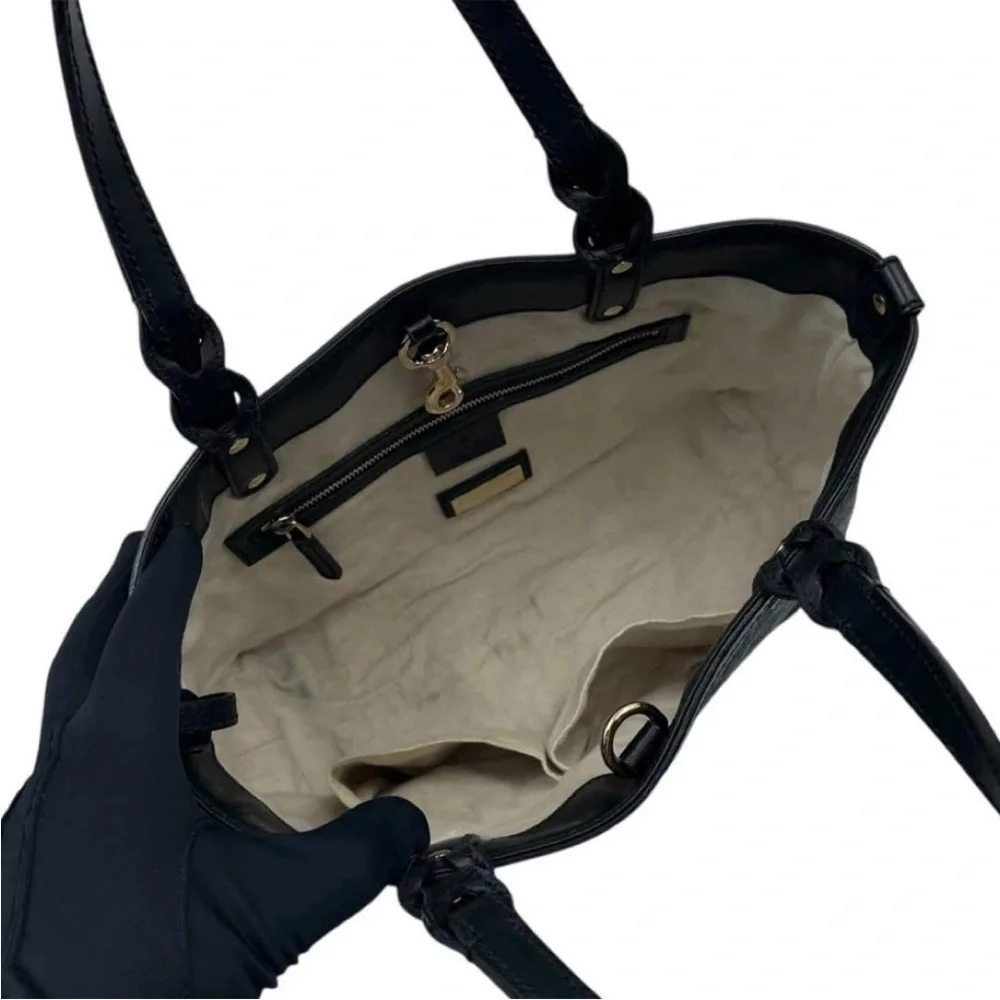 Gucci Black Women's Tote Bag with Pouch - Picture 8 of 11